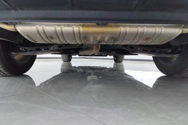 HongQi HS3 2024 #11 HongQi HS3 2024 car image #11