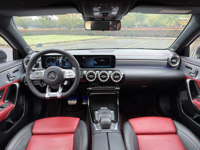 Mercedes-Benz A AMG 2020 image de voiture #11