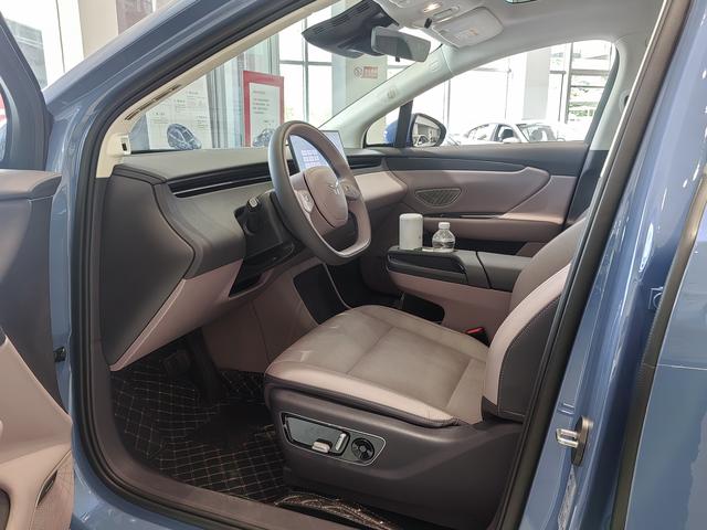 HongQi TianGong 06 2025 car image #11