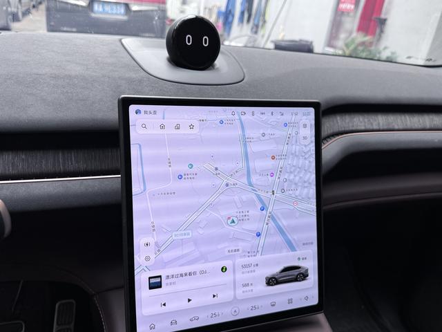 NIO EC7 2024 immagine di auto #11