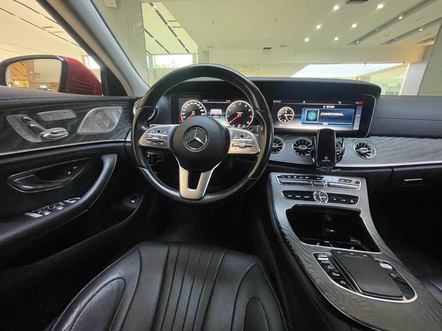 Mercedes-Benz CLS Class 2019 car image #11