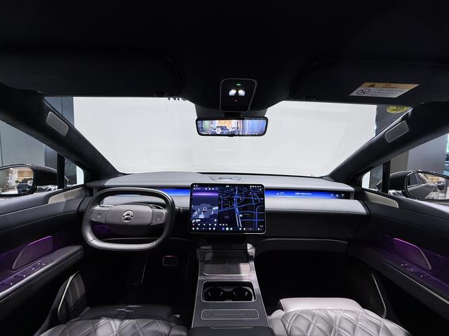 NIO ET9 2024 imagen de coche #11