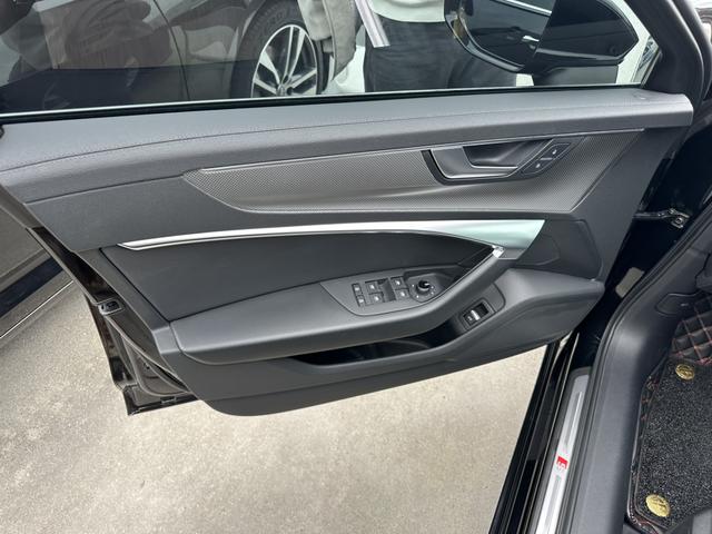 Audi A6L e-tron 2022 #11 Audi A6L e-tron 2022 صورة سيارة #11