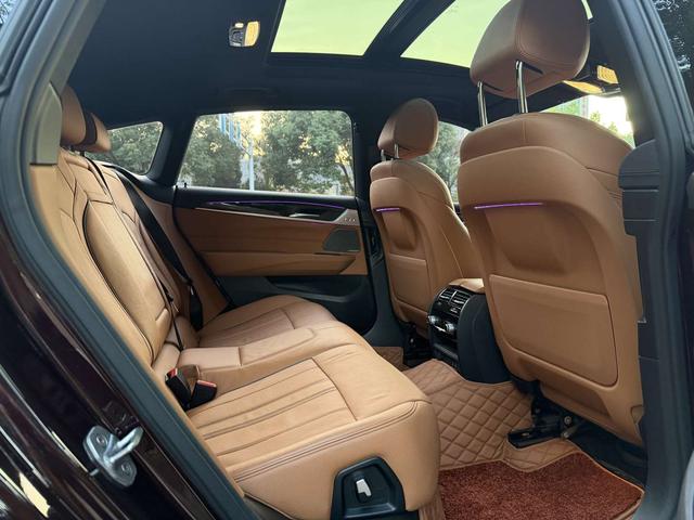 BMW 6 Series GT 2020 car image #11