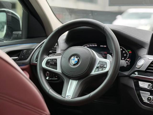BMW X4 2020 #11 BMW X4 2020 صورة سيارة #11
