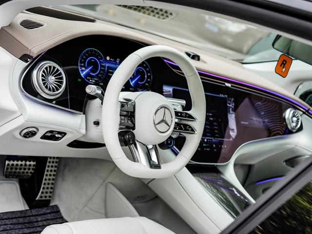 Mercedes-Benz EQS AMG 2024 imagen de coche #11