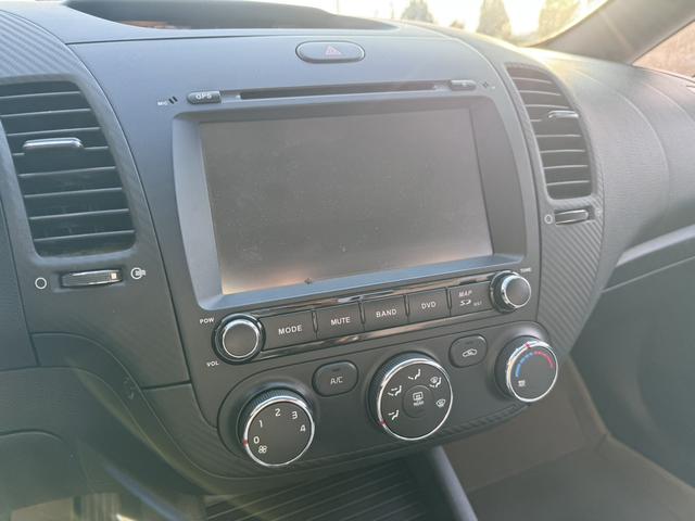 起亚 起亚KX3新能源 2013 汽车图片 #11