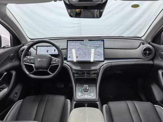 BYD Sea Lion 05 DM-i 2025 car image #11