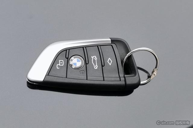 BMW M8 2023 #11 BMW M8 2023 car image #11