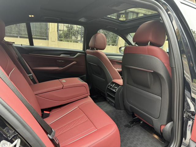 BMW M8 2021 #11 BMW M8 2021 car image #11