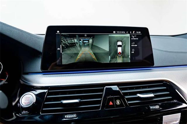 BMW 6 Series GT 2020 car image #11