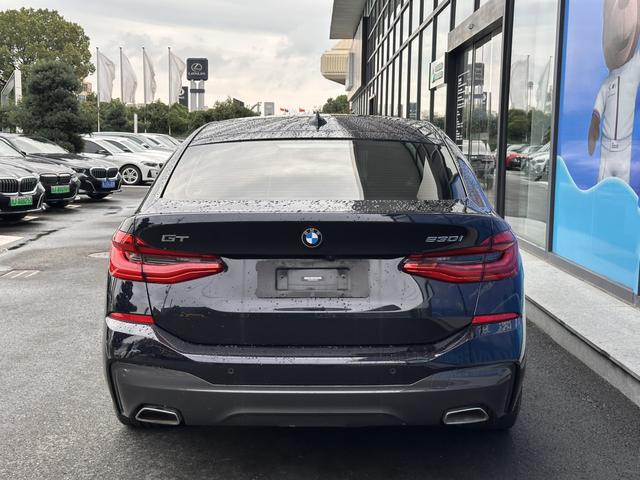 BMW 6 Series GT 2022 #11 BMW 6 Series GT 2022 car image #11