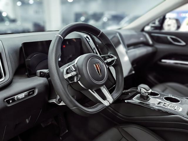 HongQi HS3 PHEV 2024 #11 HongQi HS3 PHEV 2024 car image #11