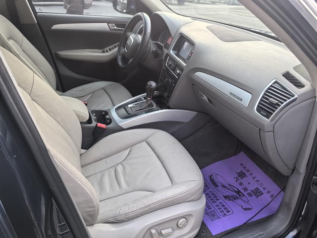 Audi TT RS 2010 #11 Audi TT RS 2010 car image #11