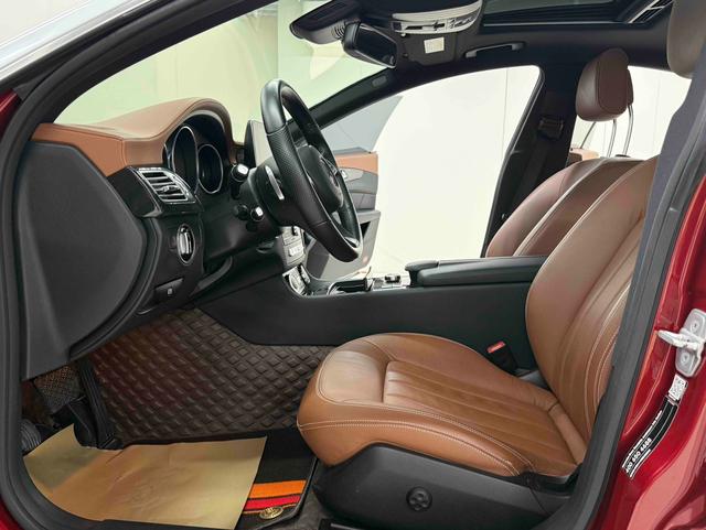 Mercedes-Benz CLS Class 2016 car image #11