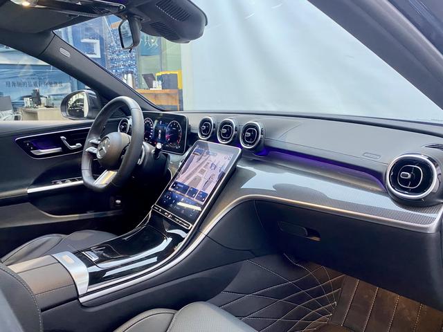 Mercedes-Benz C AMG New Energy 2023 изображение автомобиля #11