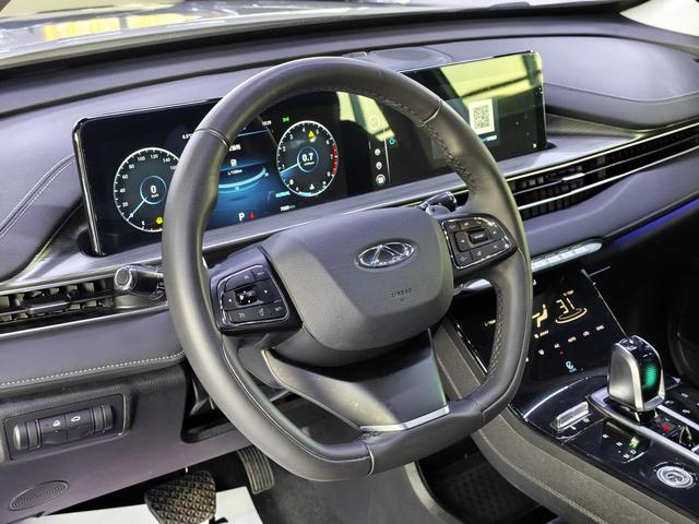 Chery Tiggo 8 Plus e+ 2023 car image #11