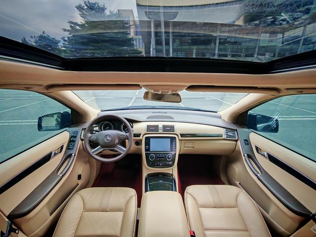 Mercedes-Benz CL Class 2017 car image #11