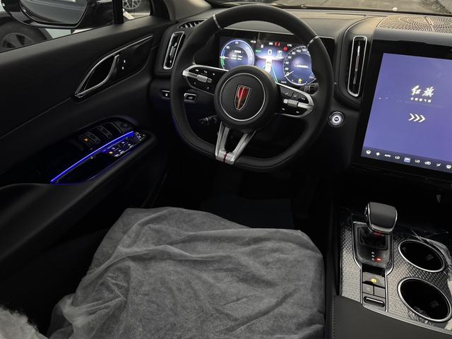 HongQi HS3 PHEV 2025 #11 HongQi HS3 PHEV 2025 car image #11