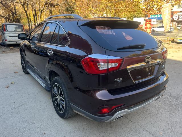 BYD S7 2015 car image #11