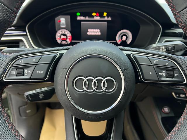 Audi S4 2023 car image #11