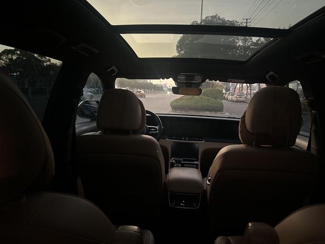 理想汽车 理想ONE 2022 汽车图片 #11