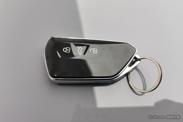 Volkswagen ID.4 Crozz 2023 car image #11