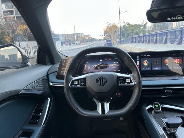 7 2023 #11 7 2023 car image #11