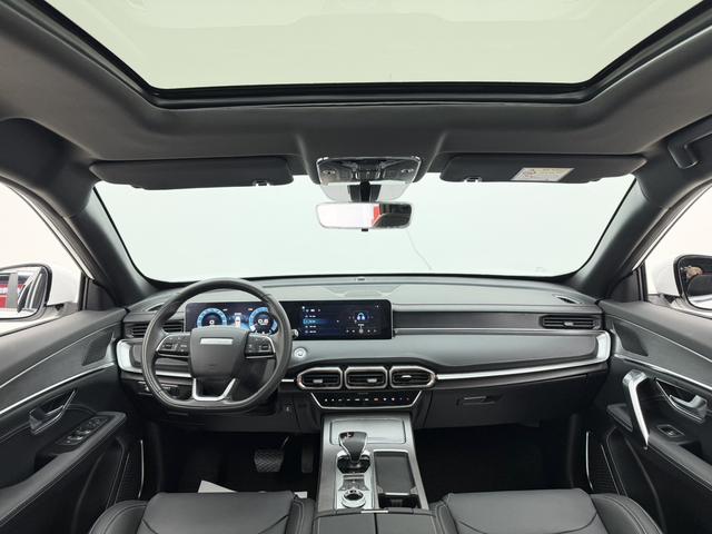 Jetour X70 PLUS 2023 car image #11