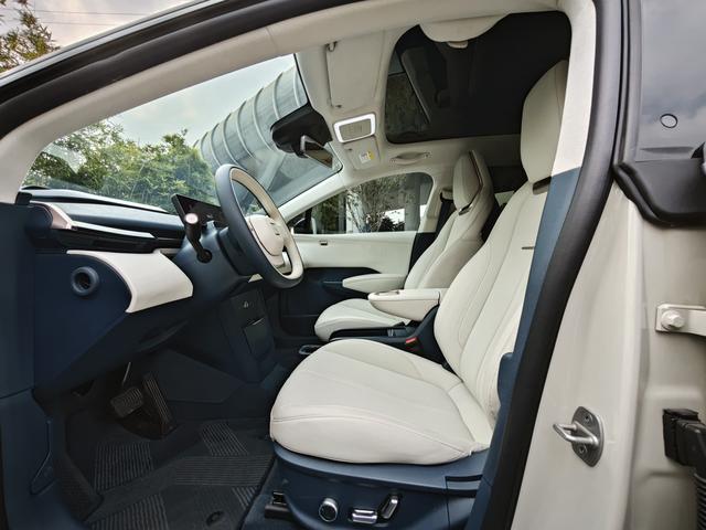Zeekr X 2023 car image #11
