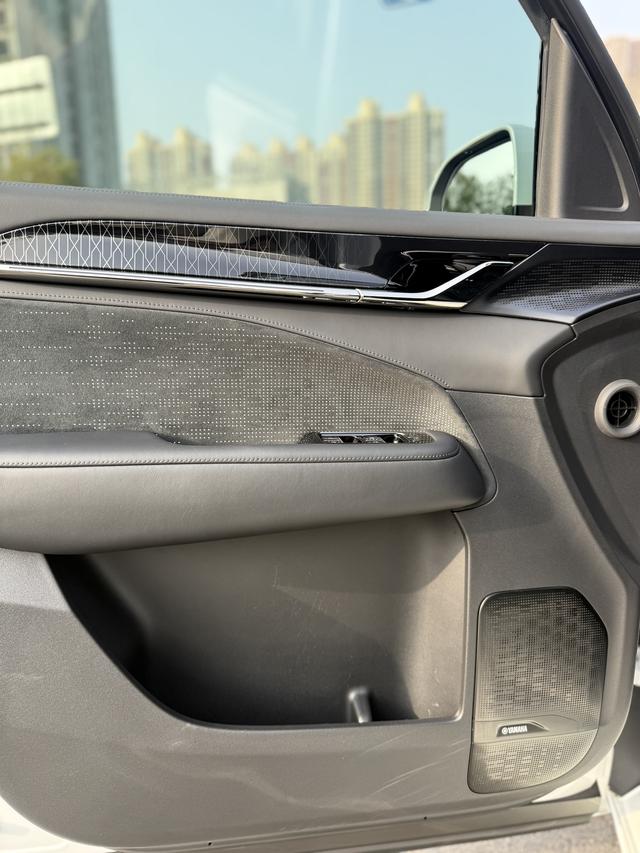 Zeekr 2024 car image #11