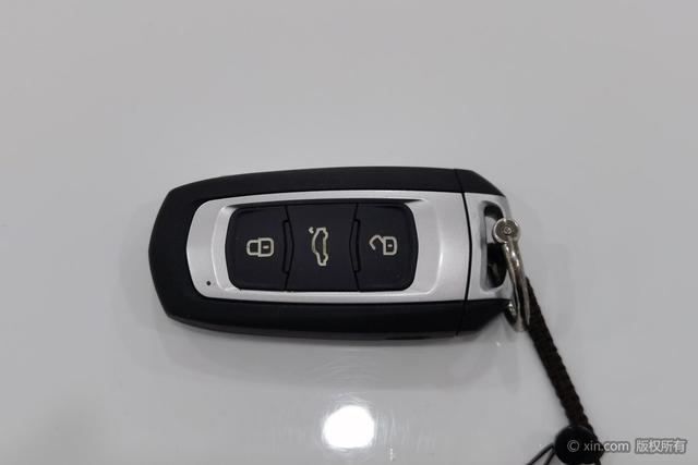 GEELY Emgrand GS 2018 car image #11