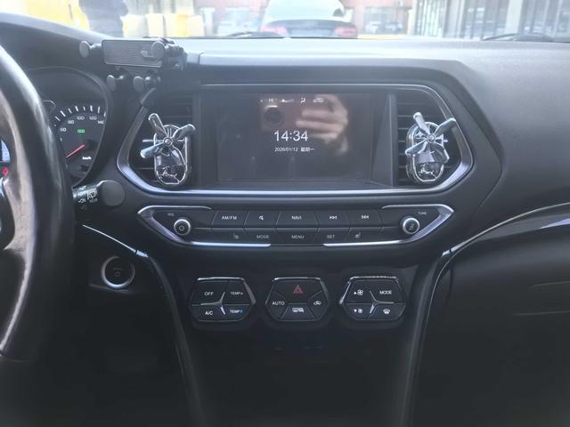 GAC Qizhi PHEV 2018 car image #11