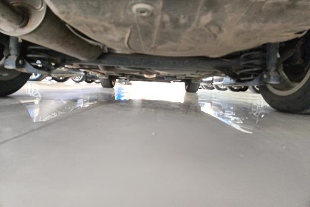 Skoda Rapid 2017 car image #11