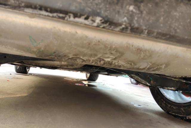 Audi Q2L 2020 car image #11