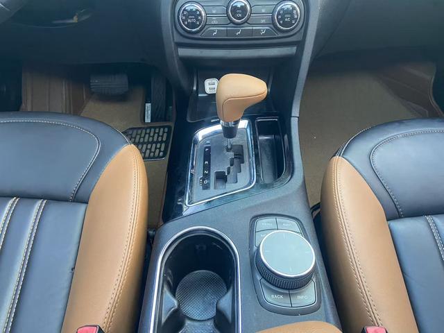 Soueast DX7 2016 imagen de coche #11