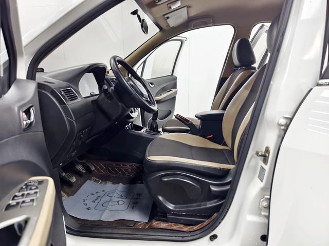 Forthing JOYEAR X3 2015 imagen de coche #11