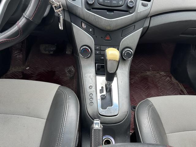 Chevrolet Cruze 2013 #11 Chevrolet Cruze 2013 immagine di auto #11