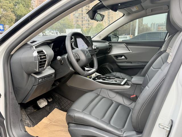 Citroen C5 X 2024 #11 Citroen C5 X 2024 car image #11