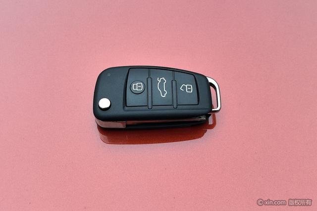 Great Wall M4 2013 صورة سيارة #11