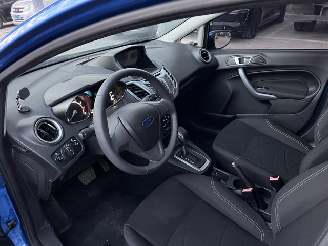 Ford Fiesta 2014 car image #11