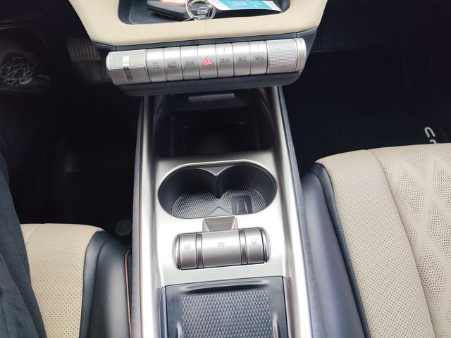 BYD Dolphin 2023 car image #11