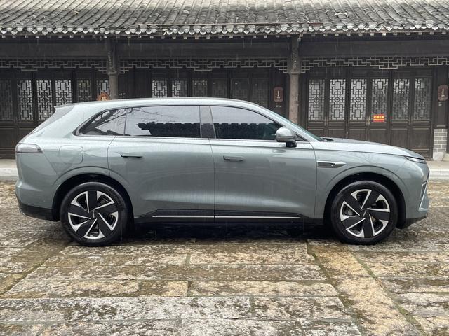 Exceed Stellar Era ET 2024 car image #11