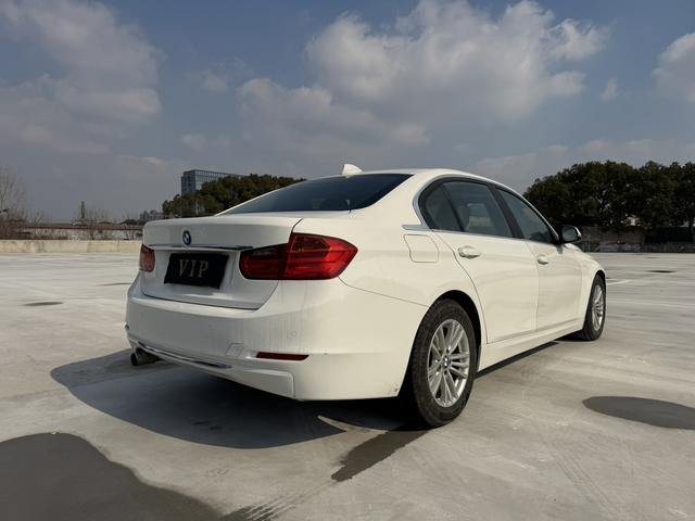 BMW 3 Series 2014 car image #11