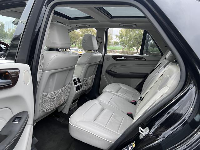 Mercedes-Benz M Class 2012 #11 Mercedes-Benz M Class 2012 car image #11