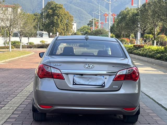 Hyundai Elantra HD 2014 car image #11