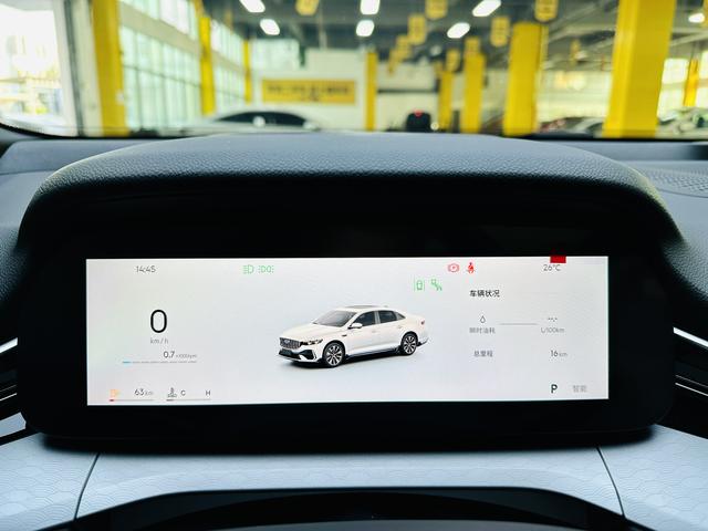 GEELY Preface 2026 #11 GEELY Preface 2026 car image #11