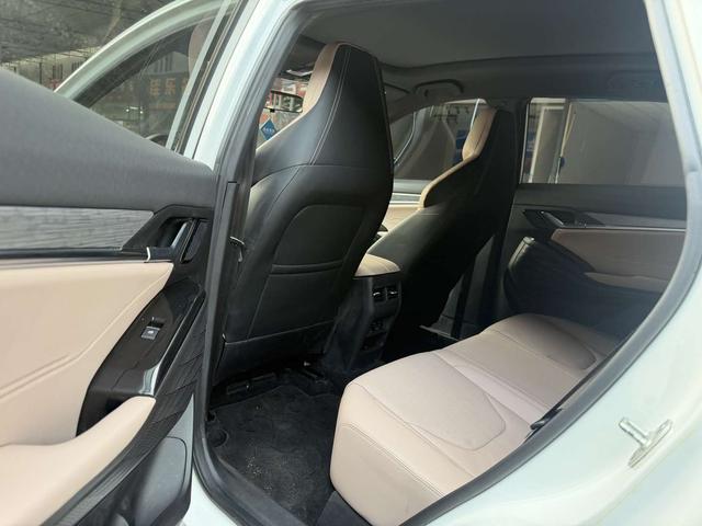 JAC QX PHEV 2023 image de voiture #11