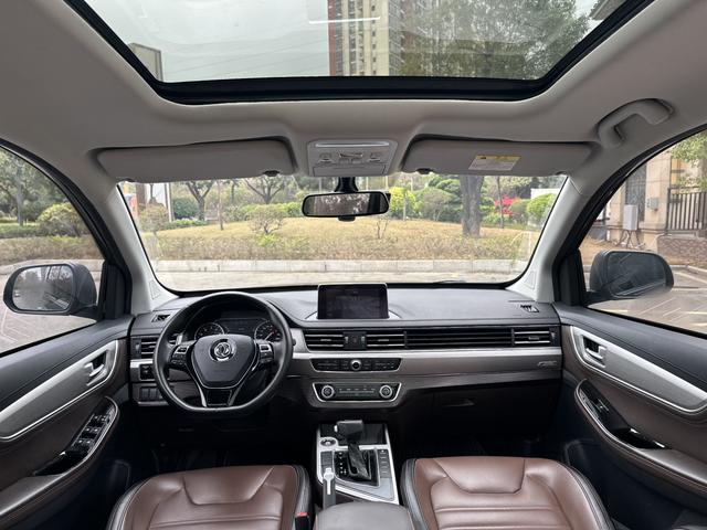 Forthing JOYEAR X6 2017 car image #11