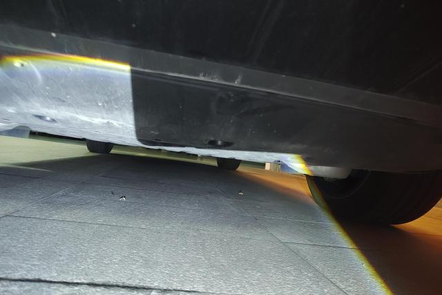 Zeekr 001 2024 immagine di auto #11